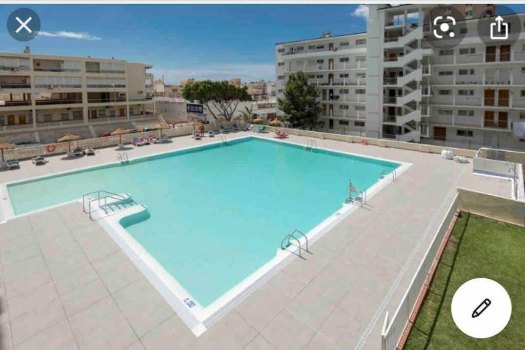 Magnifico Apartamento En La Carihuela, Torremolino Торремолінос Екстер'єр фото